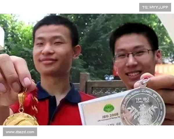 网传韦东奕捐款抗洪事件真相曝光,北大及家人发声澄清(韦东奕曾一人单挑清华大学) 网传韦东奕捐款抗洪事件真相曝光,北大及家人发声澄清(韦东奕曾一人单挑清华大学)